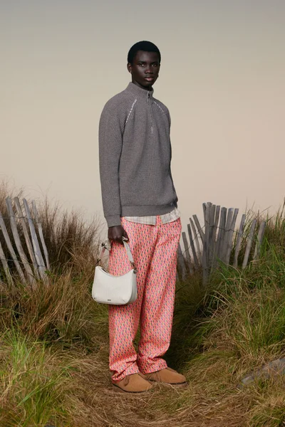 Look 19